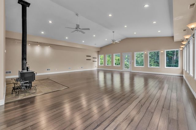 4110 Dexter Ann Arbor Road, Ann Arbor, MI 48103