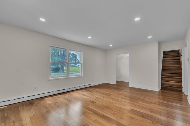4110 Dexter Ann Arbor Road, Ann Arbor, MI 48103
