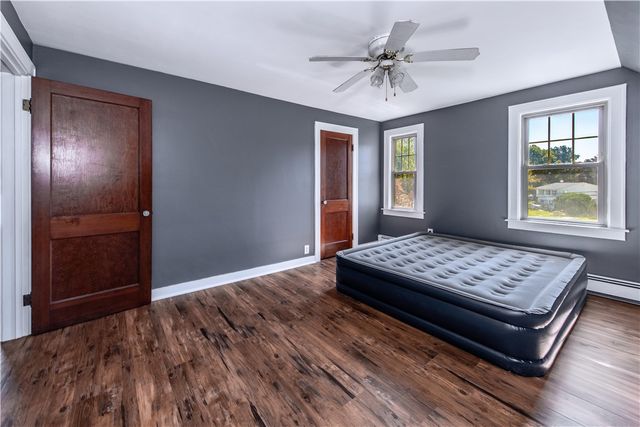 3 Moreland Street, Johnston, RI 02919
