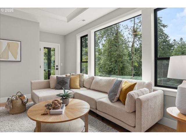 15378 TWIN FIR Rd, Lake Oswego, OR 97035