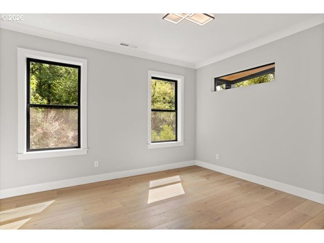15378 TWIN FIR Rd, Lake Oswego, OR 97035