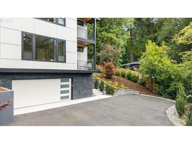 15378 TWIN FIR Rd, Lake Oswego, OR 97035