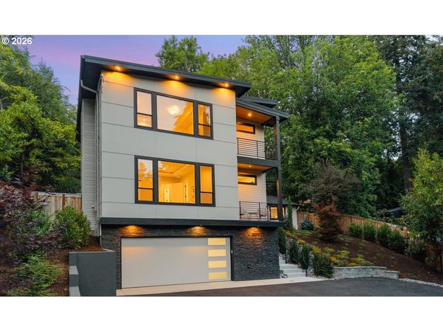 15378 TWIN FIR Rd, Lake Oswego, OR 97035