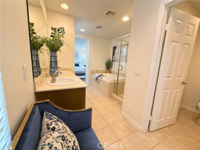 81 Keepsake, Irvine, CA 92618