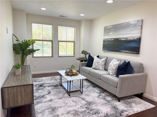 81 Keepsake, Irvine, CA 92618