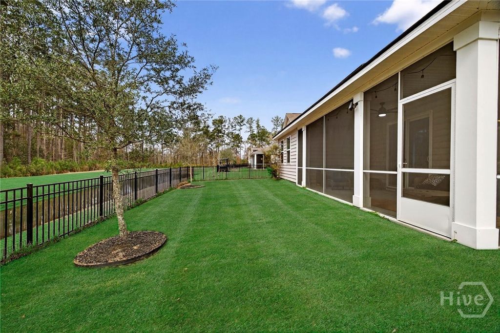 Image 22 of property listing at 104 Canal Cove, Pooler, GA 31322