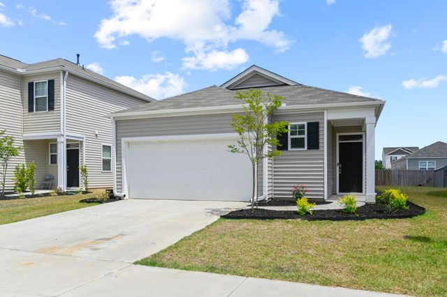 922 Woodside Creek Lane, Summerville, SC 29486
