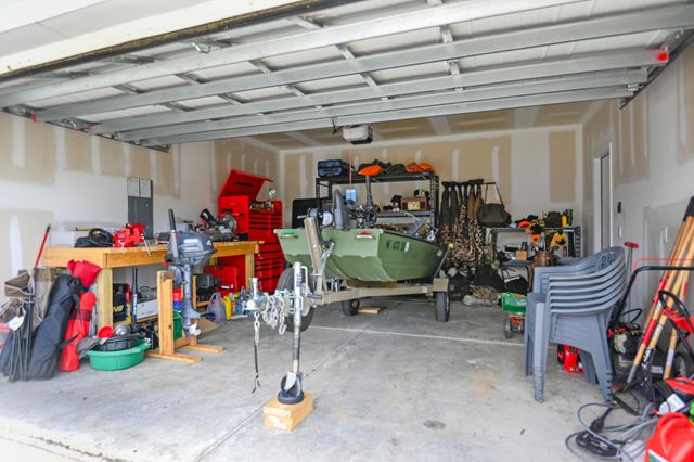 922 Woodside Creek Lane, Summerville, SC 29486
