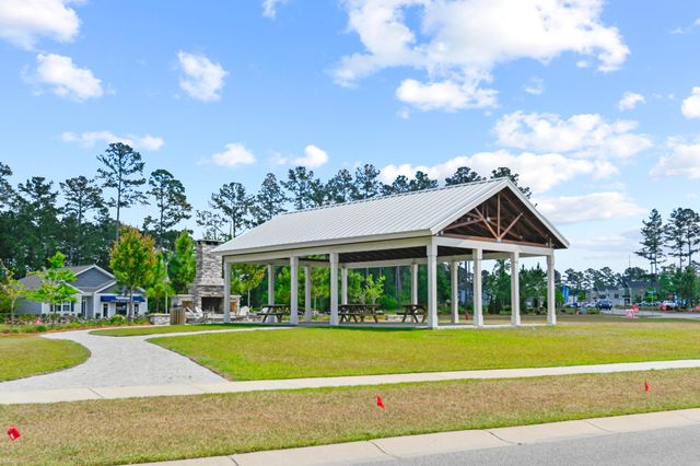 922 Woodside Creek Lane, Summerville, SC 29486