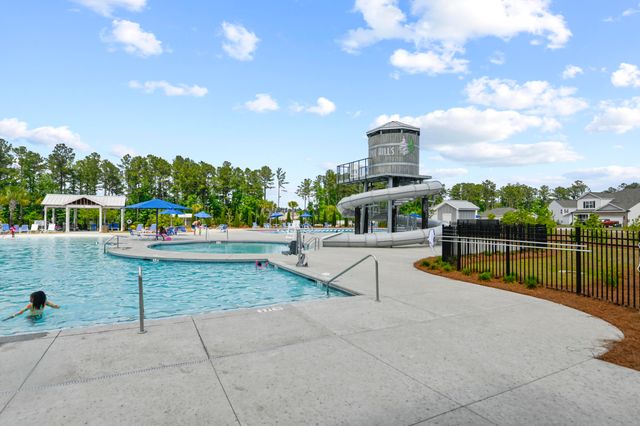 922 Woodside Creek Lane, Summerville, SC 29486