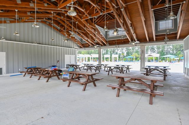 922 Woodside Creek Lane, Summerville, SC 29486