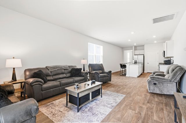 922 Woodside Creek Lane, Summerville, SC 29486