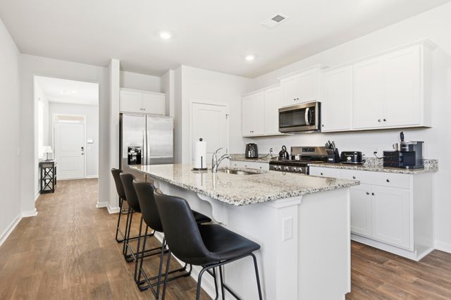 922 Woodside Creek Lane, Summerville, SC 29486