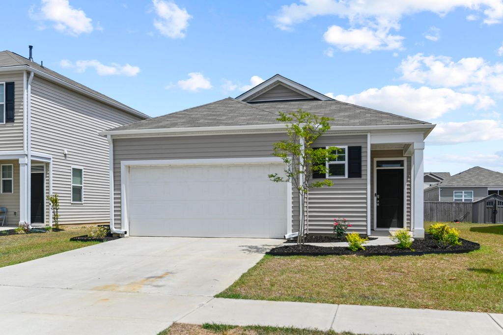 922 Woodside Creek Lane, Summerville, SC 29486