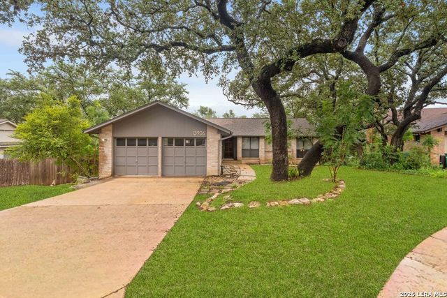13906 North Hills Village Drive, San Antonio, TX 78249