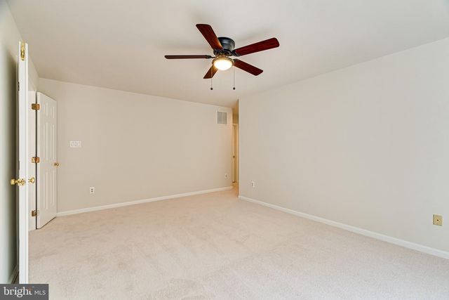 1936 LORD FAIRFAX RD, Vienna, VA 22182