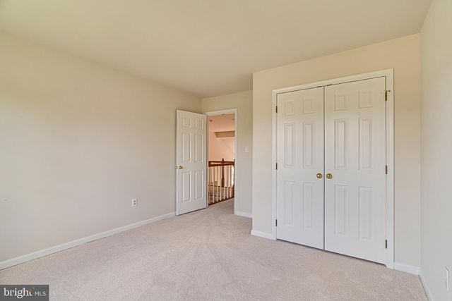 1936 LORD FAIRFAX RD, Vienna, VA 22182