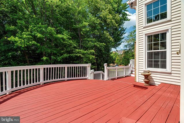 1936 LORD FAIRFAX RD, Vienna, VA 22182