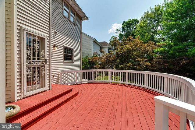 1936 LORD FAIRFAX RD, Vienna, VA 22182