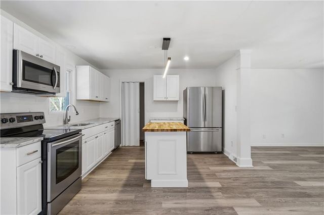 15 Baker Street, Cartersville, GA 30120