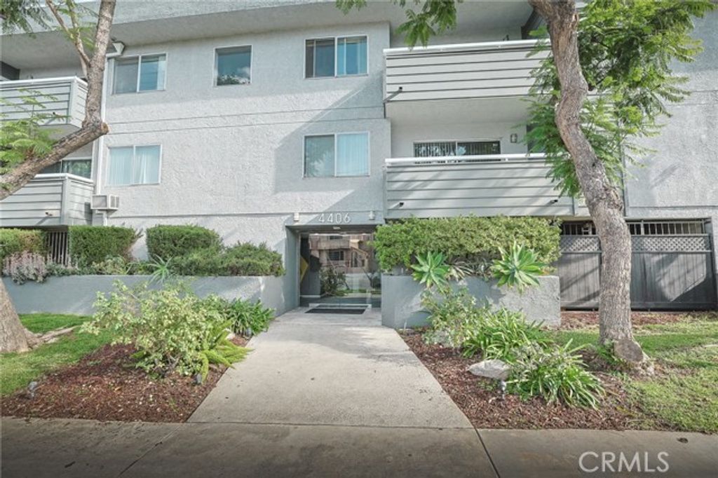 4406 Cahuenga Boulevard 209, Toluca Lake (los Angeles), CA 91602