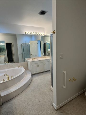 17 Meadow Creek, Bossier City, LA 71111