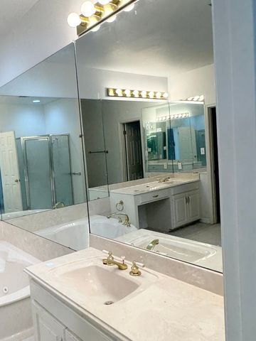 17 Meadow Creek, Bossier City, LA 71111