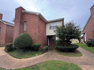 17 Meadow Creek, Bossier City, LA 71111