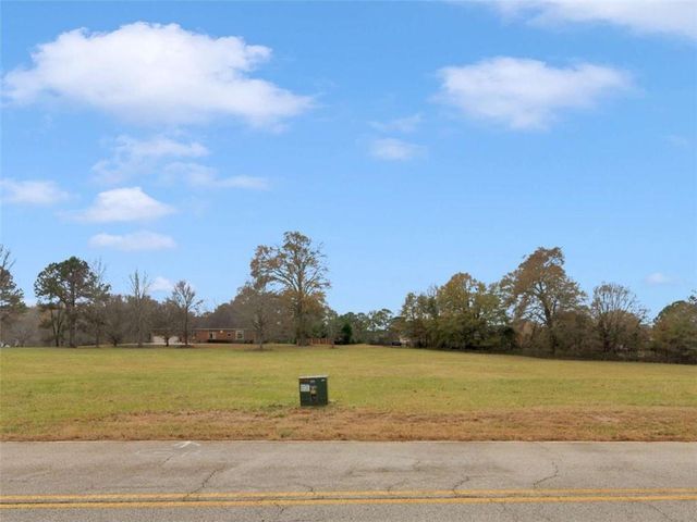 345 River Cove Road, Social Circle, GA 30025