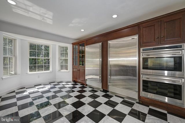 16 ARMITAGE CT, Sewell, NJ 08080