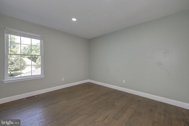 16 ARMITAGE CT, Sewell, NJ 08080
