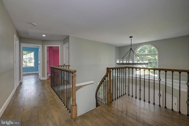16 ARMITAGE CT, Sewell, NJ 08080