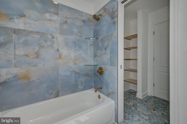 16 ARMITAGE CT, Sewell, NJ 08080