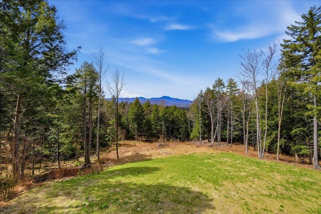 545 Stagecoach Lane, Waterbury, VT 05677