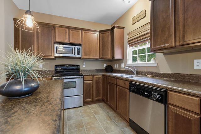 2512 Burnt Pine Ct, Antioch, TN 37013