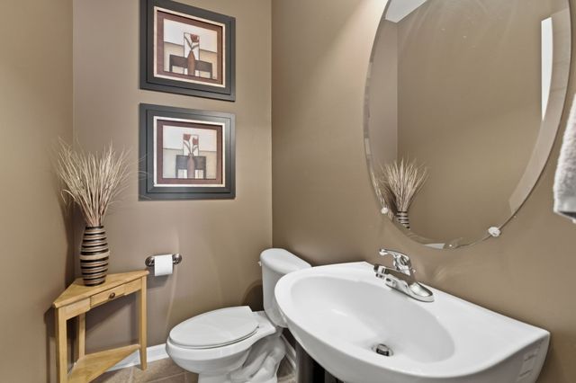 2512 Burnt Pine Ct, Antioch, TN 37013