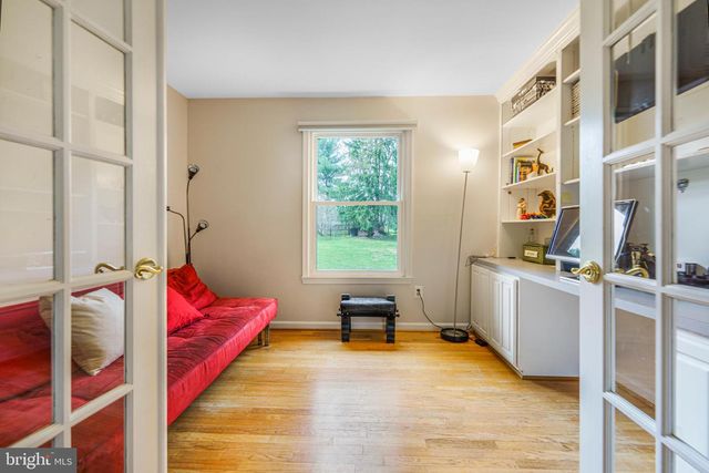 17205 SANDY KNOLL DR, Olney, MD 20832
