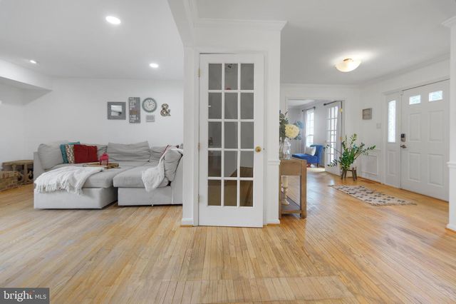 17205 SANDY KNOLL DR, Olney, MD 20832