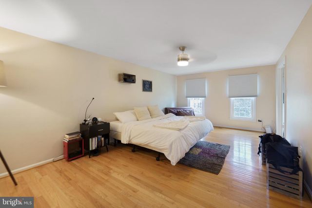 17205 SANDY KNOLL DR, Olney, MD 20832