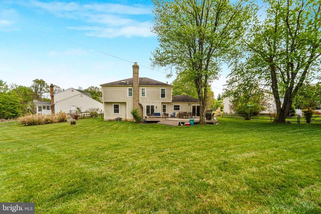 17205 SANDY KNOLL DR, Olney, MD 20832