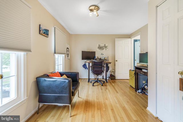 17205 SANDY KNOLL DR, Olney, MD 20832