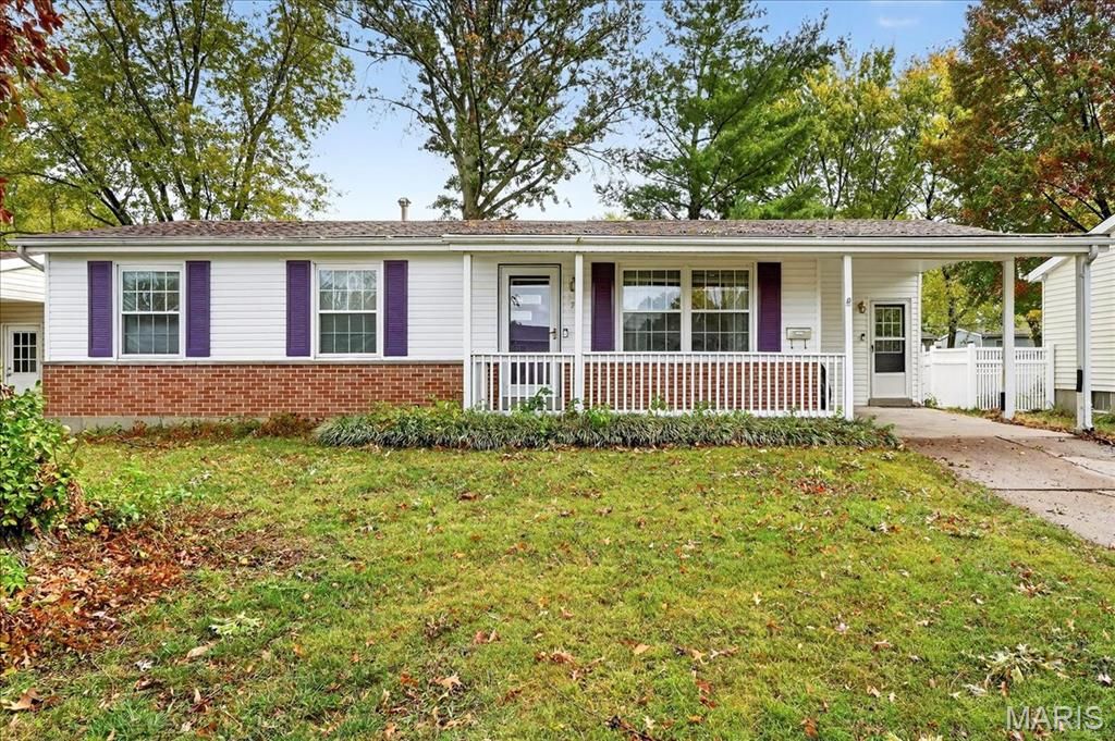 1750 Queens Drive, Florissant, MO 63031