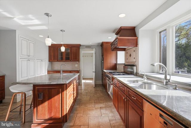 500 TELNER ST, Philadelphia, PA 19118