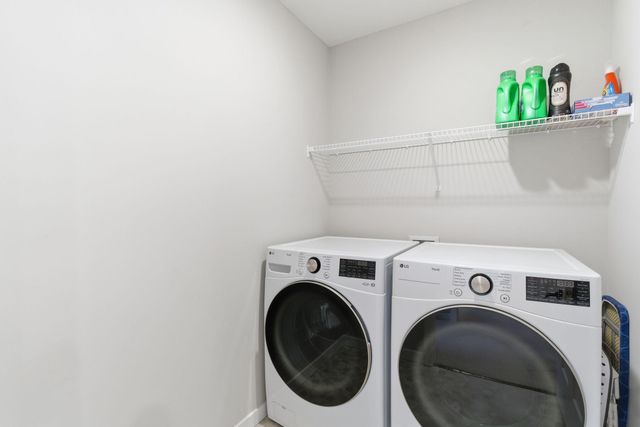 17922 Genoa Drive, Lakeville, MN 55024