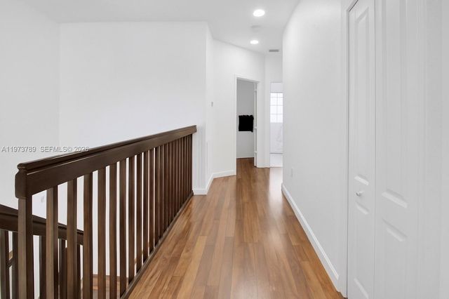 5051 SW 163rd Ct, Miami, FL 33185