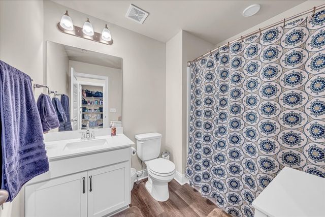 2519 Ashebrook Court, Murfreesboro, TN 37128