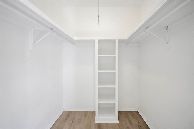 5926 Sandhurst Lane 123, Dallas, TX 75206