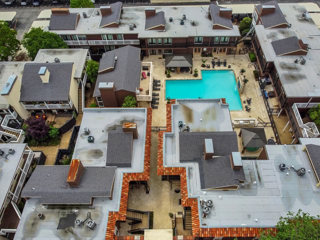 5926 Sandhurst Lane 123, Dallas, TX 75206