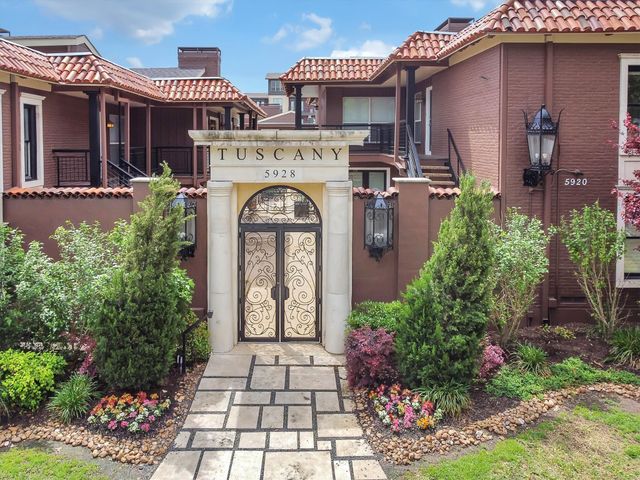5926 Sandhurst Lane 123, Dallas, TX 75206