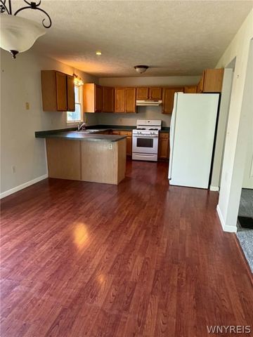 3454 Murphy Road, Newfane, NY 14108